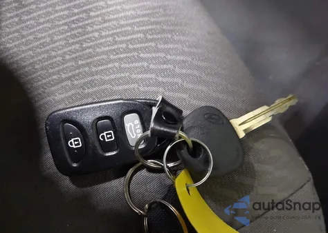 2016 Hyundai Elantra Se from USA, damaged, VIN 5NPDH4AE0GH697288